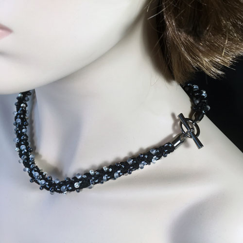 Silk Ribbon Kumihimo with 4mm Magatamas Necklace Kit